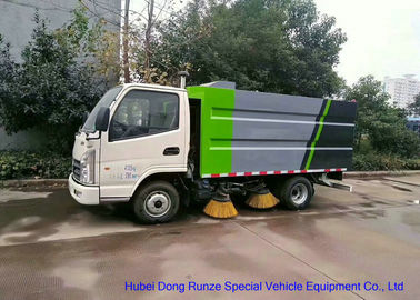 Κίνα Μίνι οδικό καθαρίζοντας φορτηγό της KAMA με 4 βούρτσες, τοποθετημένο φορτηγό όχημα αποκομιδής απορριμμάτων προμηθευτής