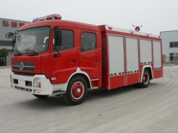 Πυροσβεστικό όχημα 6ton δεξαμενών νερού Tianjin Dongfeng