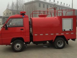 Μίνι πυροσβεστικό όχημα αφρού νερού Dongfeng 1200L
