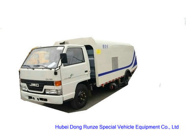 Κίνα Κενό οδικό όχημα αποκομιδής απορριμμάτων JMC 4X2 φορτηγό, καθαρότερο φορτηγό οδών με το υψηλό νερό προμηθευτής